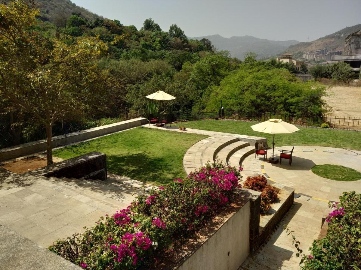 Hotel Celebration Lavasa Exterior foto