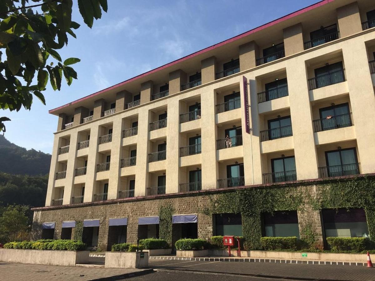 Hotel Celebration Lavasa Exterior foto