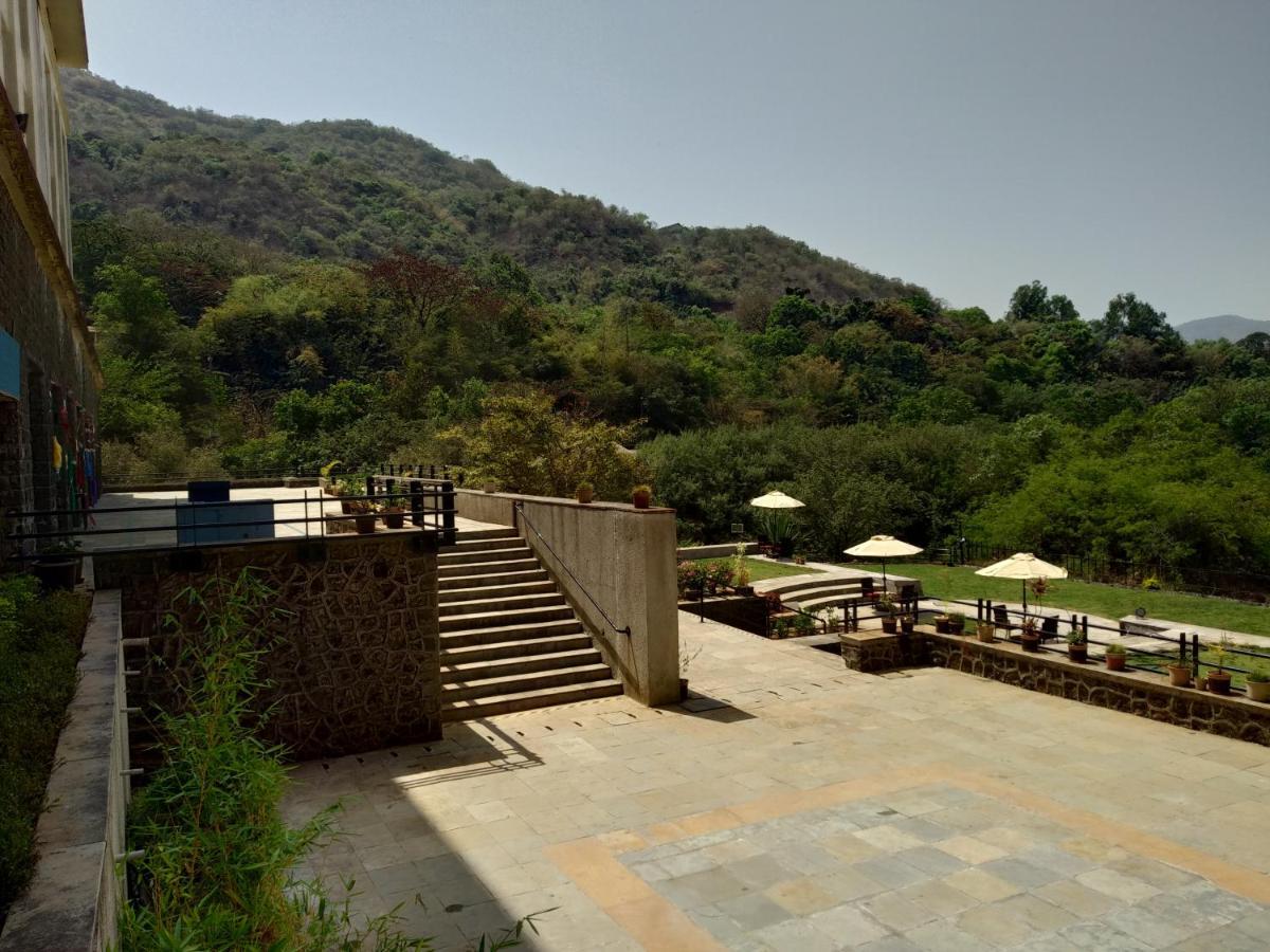 Hotel Celebration Lavasa Exterior foto